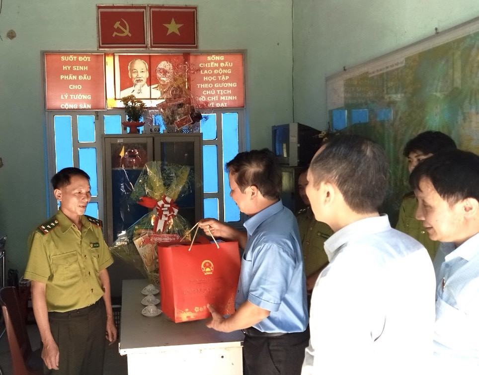 TRẠM